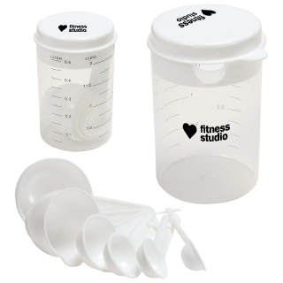Recipe-Ready Measuring Cup Sets and Strainers